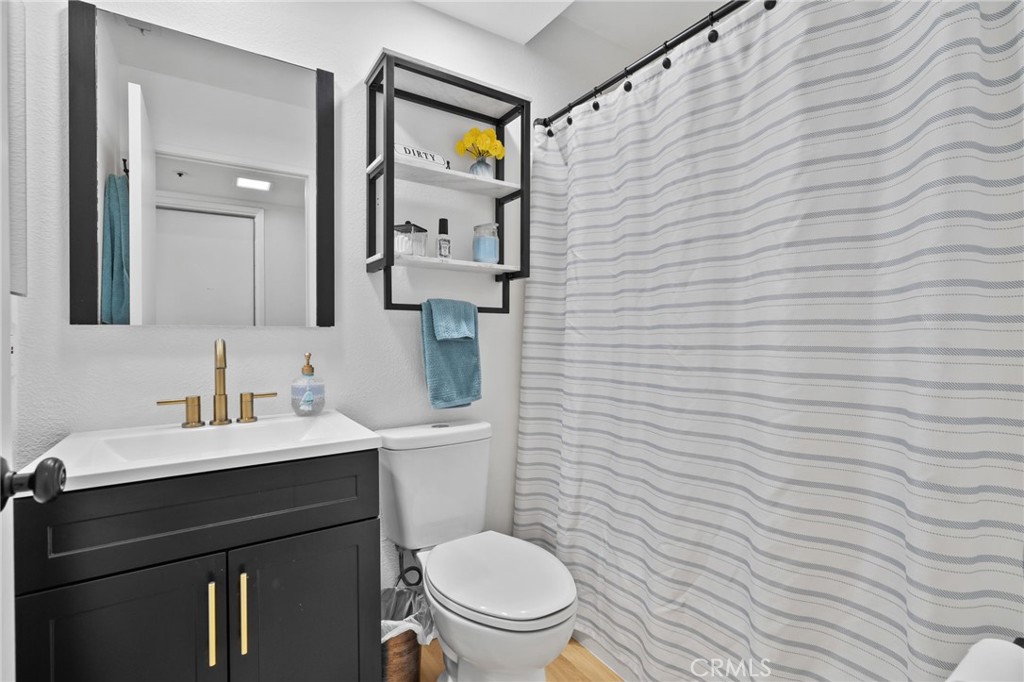 17253 Dolphin Property Photo 7