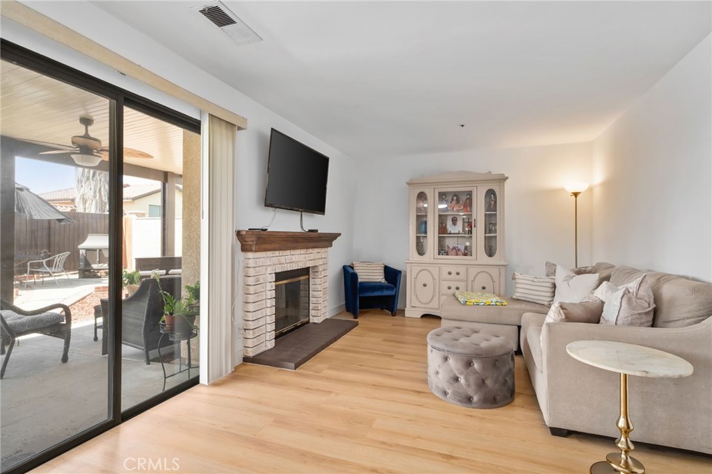 17253 Dolphin Property Photo 10