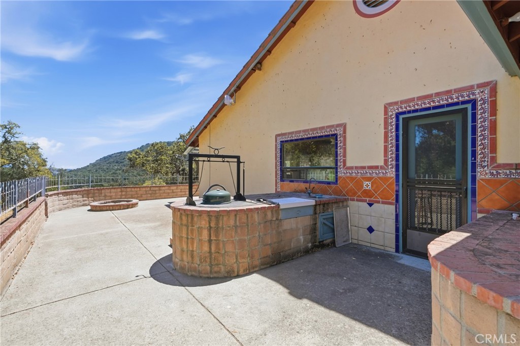 9875 Suey Creek Property Photo 27