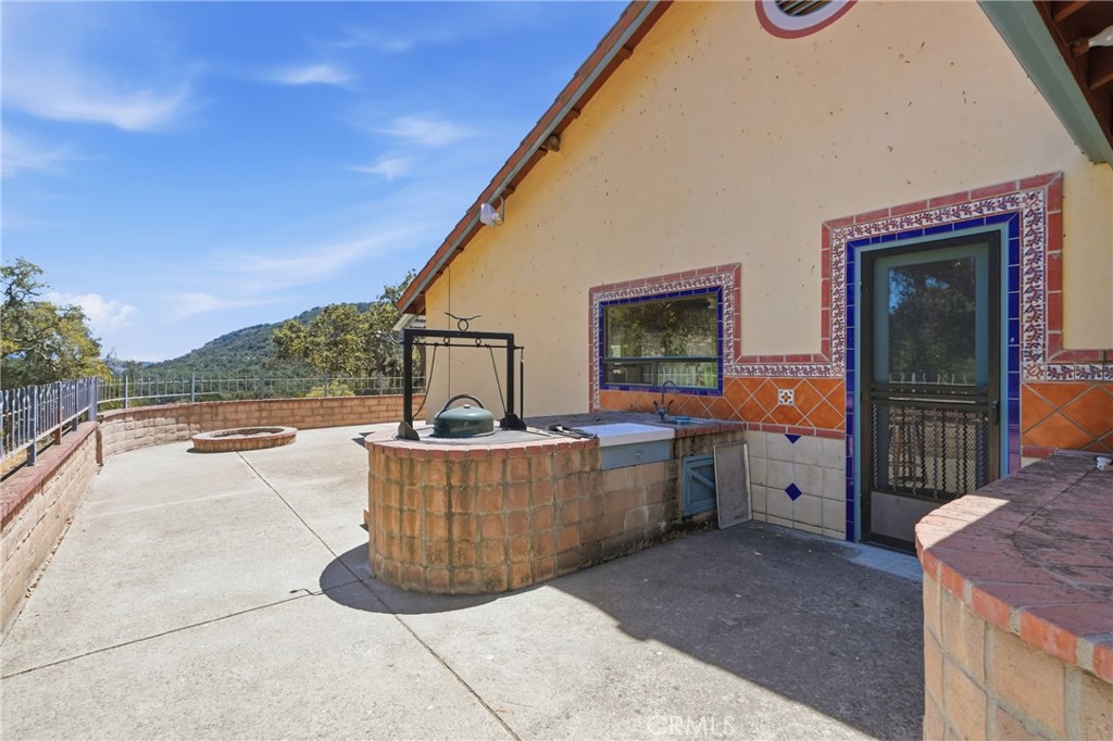 9875 Suey Creek Property Photo 35