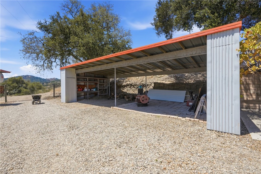 9875 Suey Creek Property Photo 52