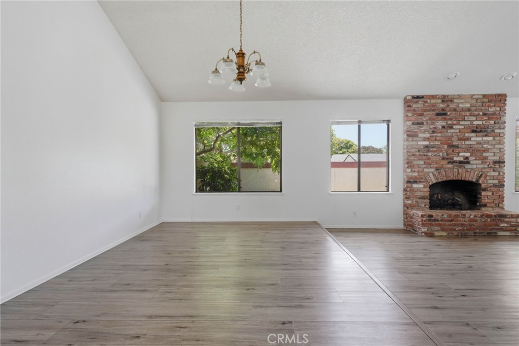 4332 Manchester Court Property Photo 11