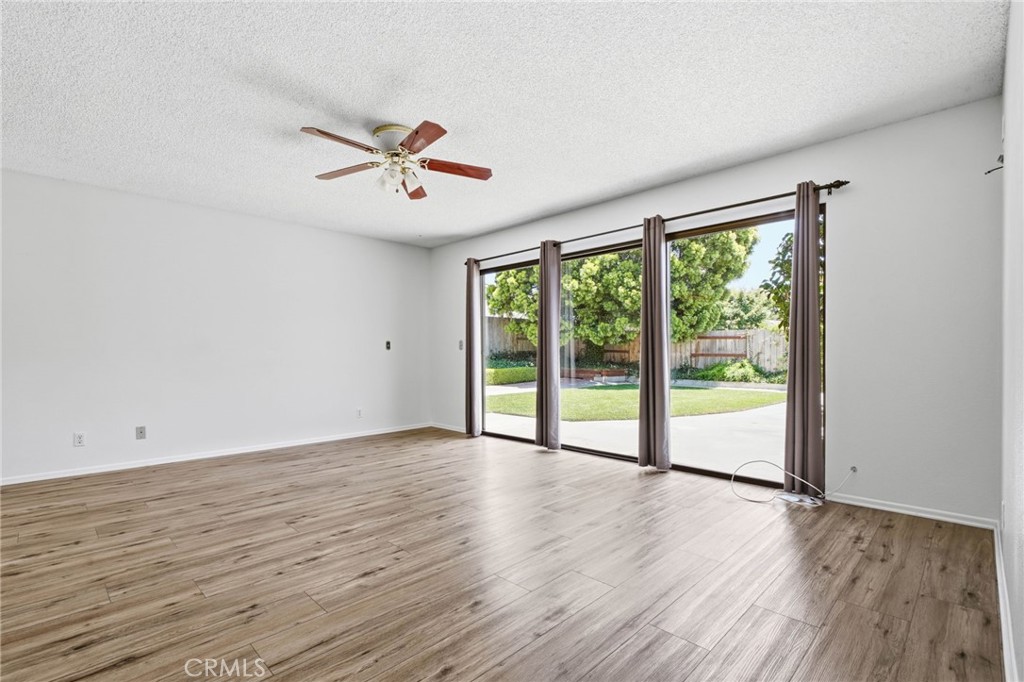 4332 Manchester Court Property Photo 17