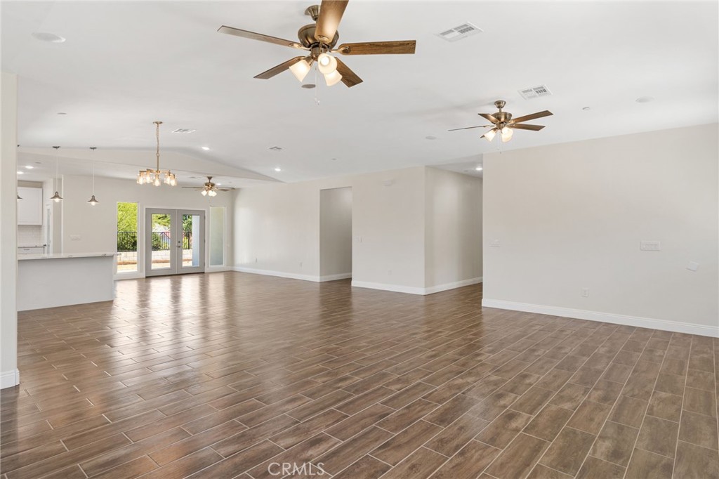 5205 Antares Court Property Photo 6