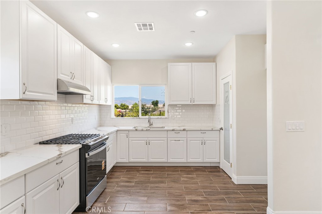 5205 Antares Court Property Photo 9