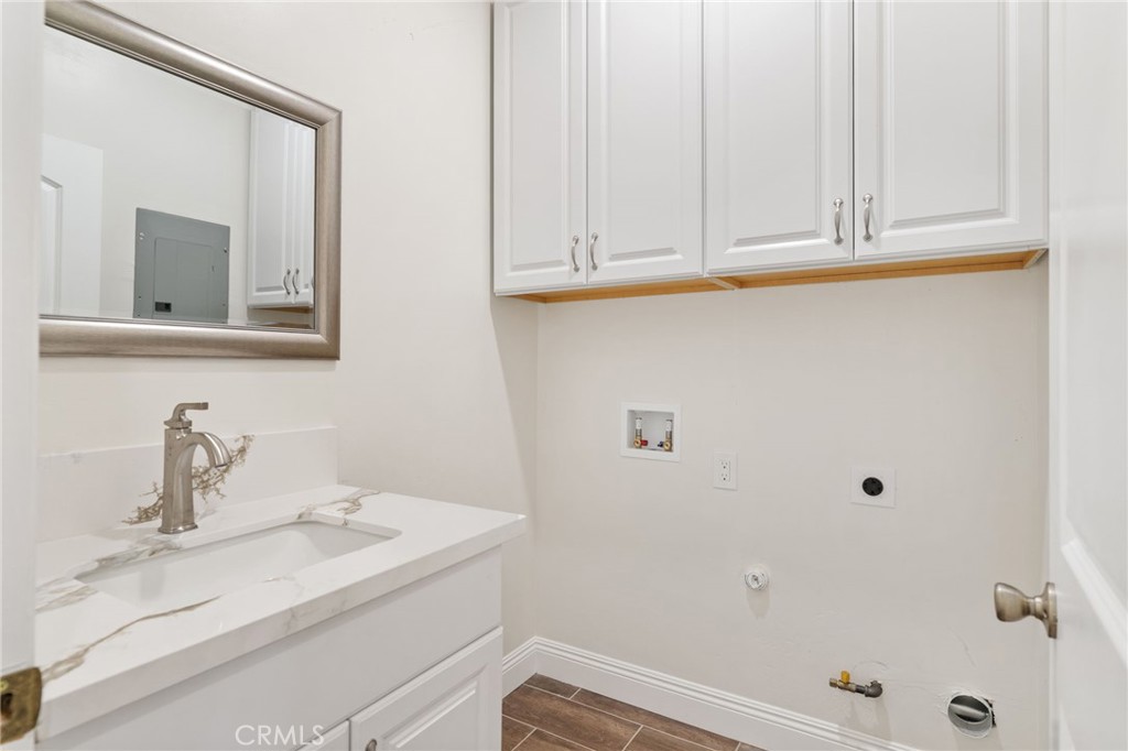 5205 Antares Court Property Photo 12