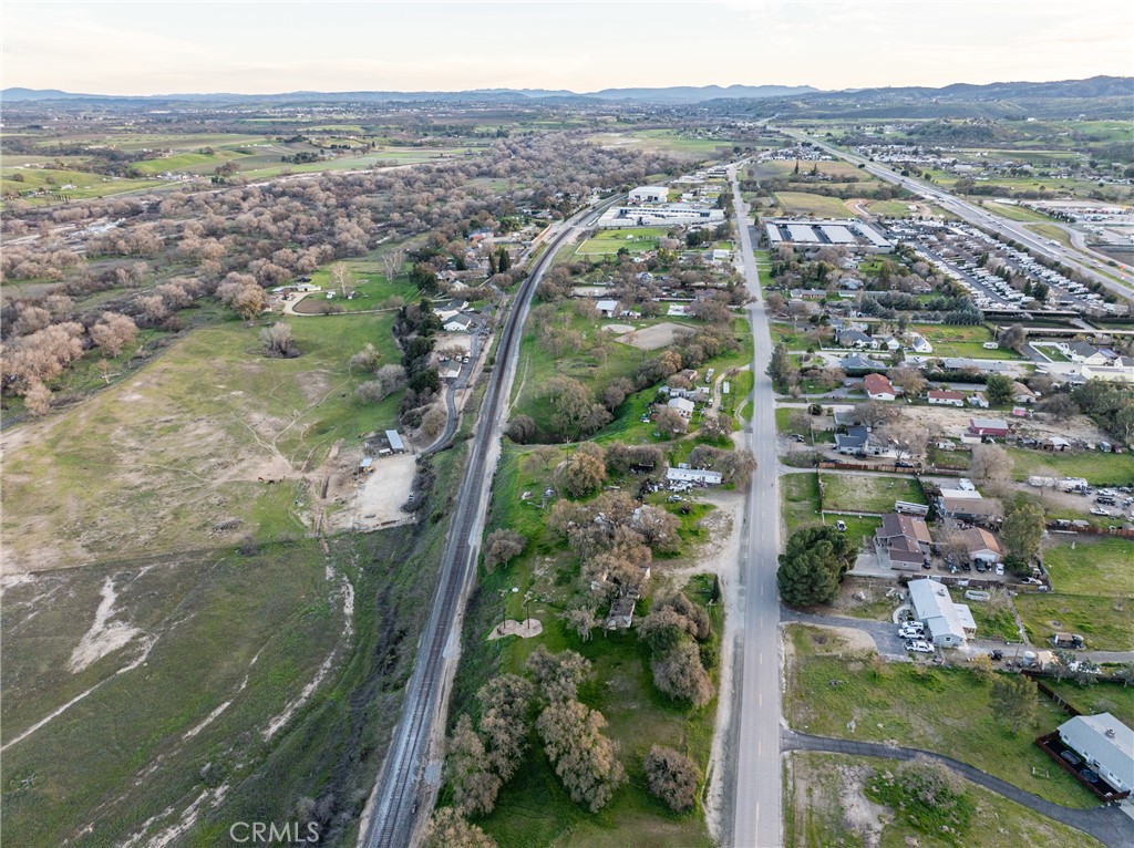 6880 Monterey Road Property Photo 6