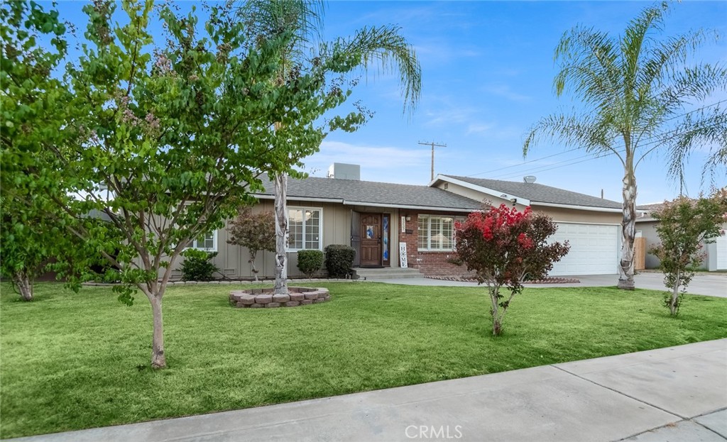 1237 S Clover Property Photo 1