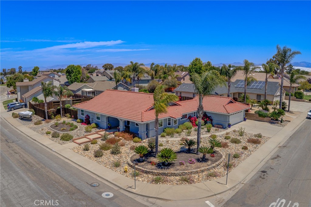 4580 Harmony Property Photo 4