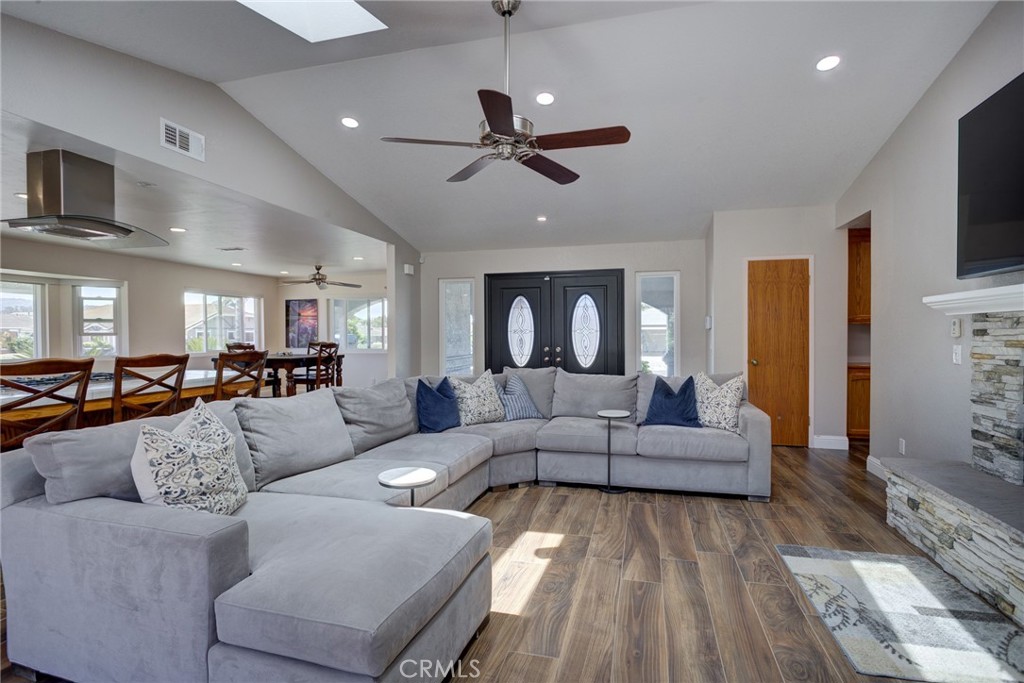 4580 Harmony Property Photo 17