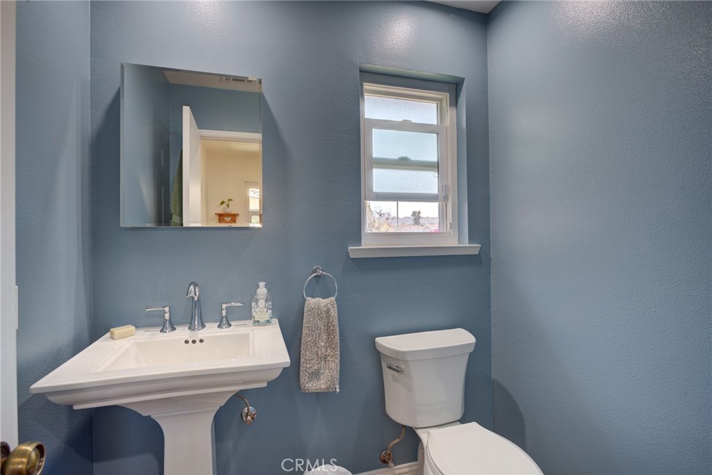 4580 Harmony Property Photo 27