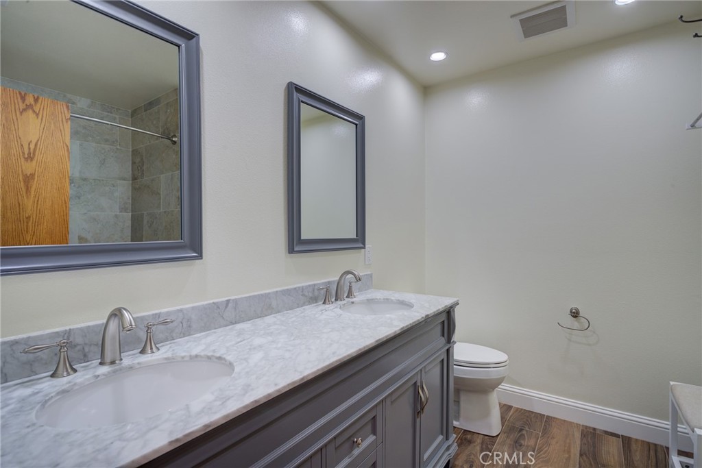4580 Harmony Property Photo 29