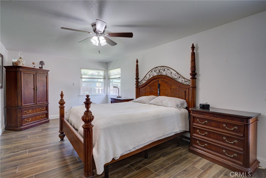 4580 Harmony Property Photo 32