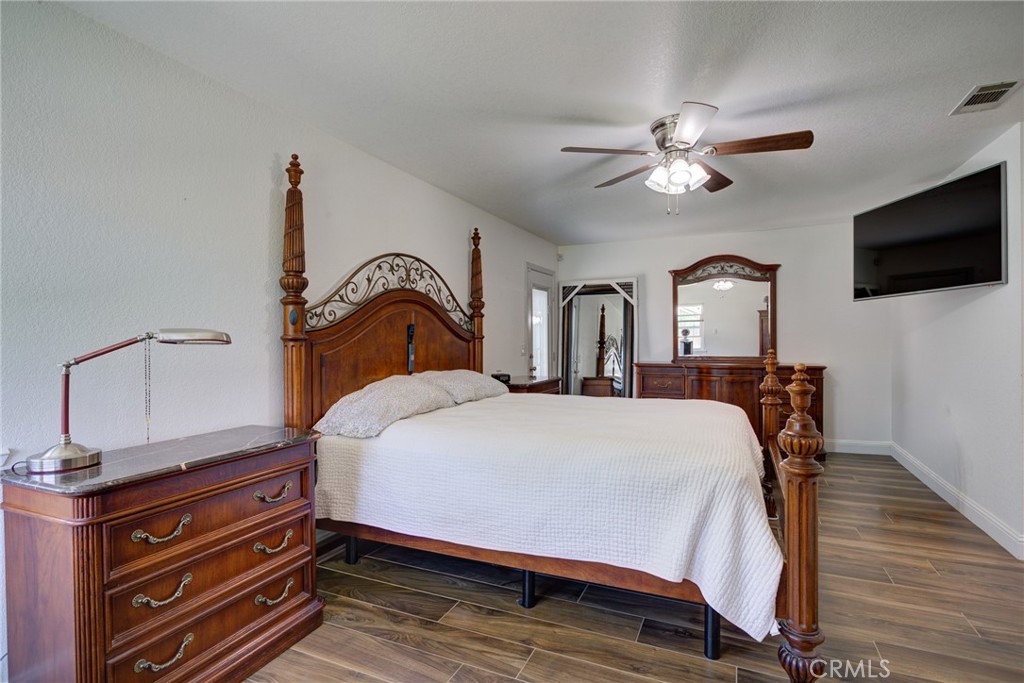 4580 Harmony Property Photo 34