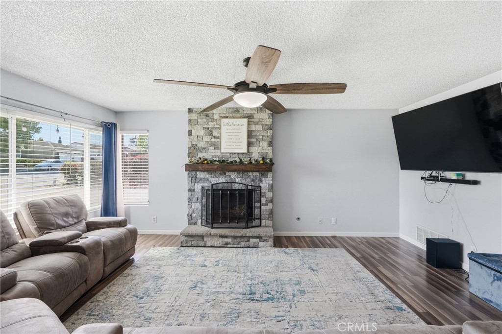 4415 Glines Property Photo 4