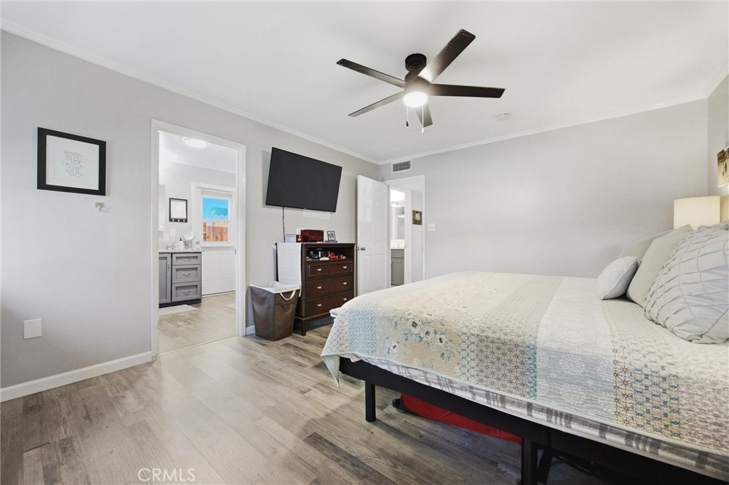 208 Glen Oaks Property Photo 24