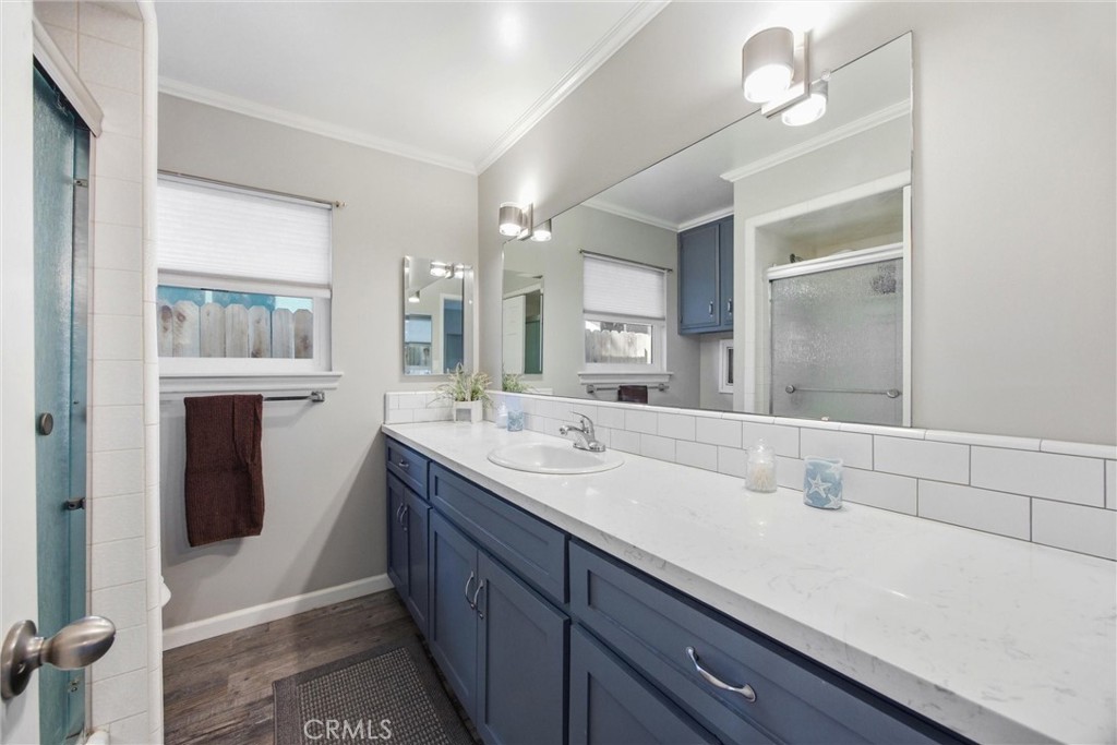 208 Glen Oaks Property Photo 28