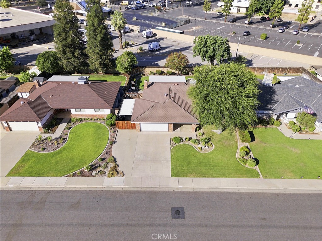 208 Glen Oaks Property Photo 43