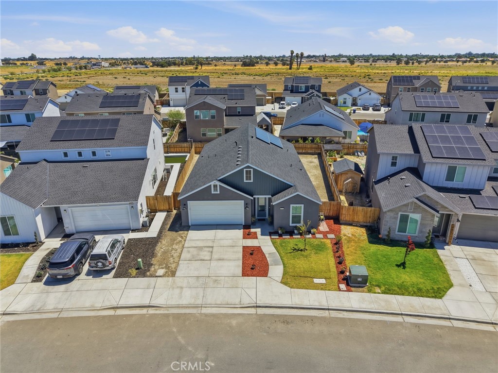 530 Baylor Property Photo 7