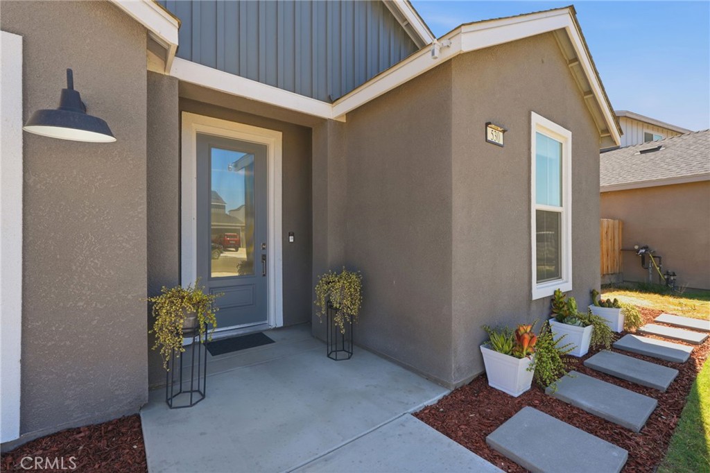 530 Baylor Property Photo 12