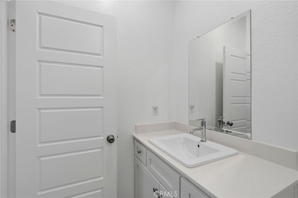 530 Baylor Property Photo 18