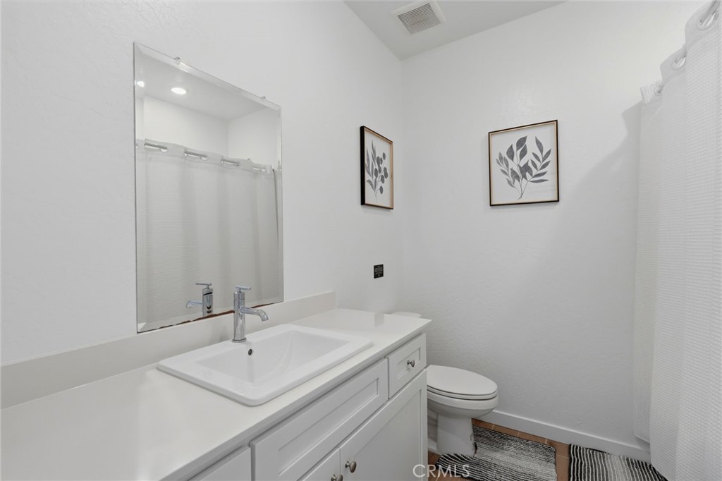 530 Baylor Property Photo 34