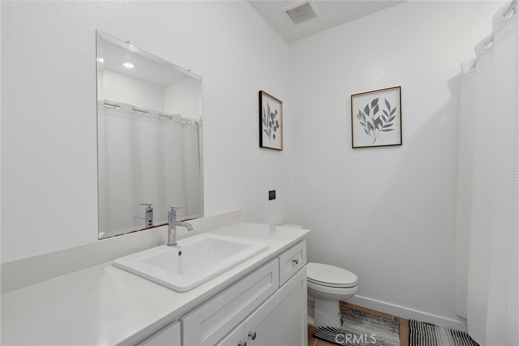 530 Baylor Property Photo 34