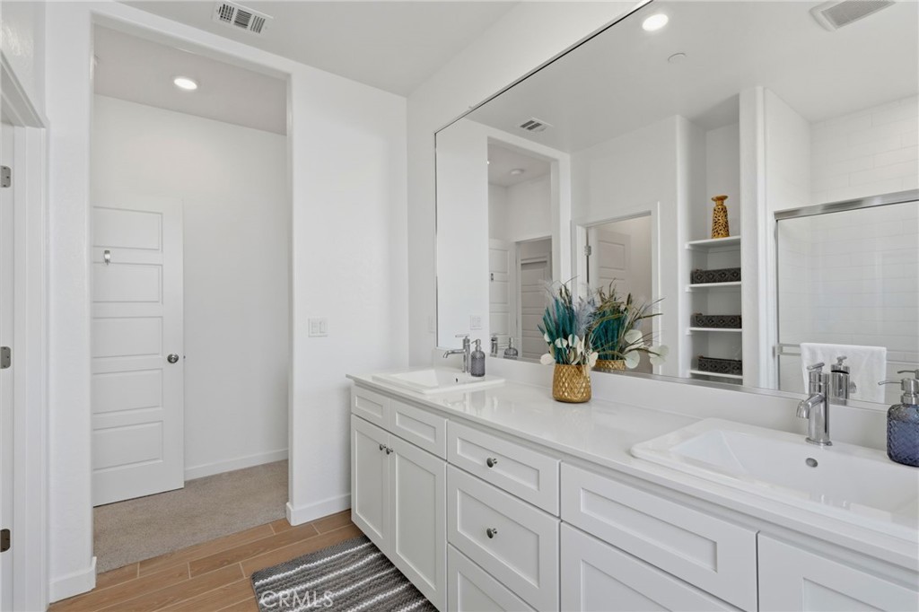 530 Baylor Property Photo 41