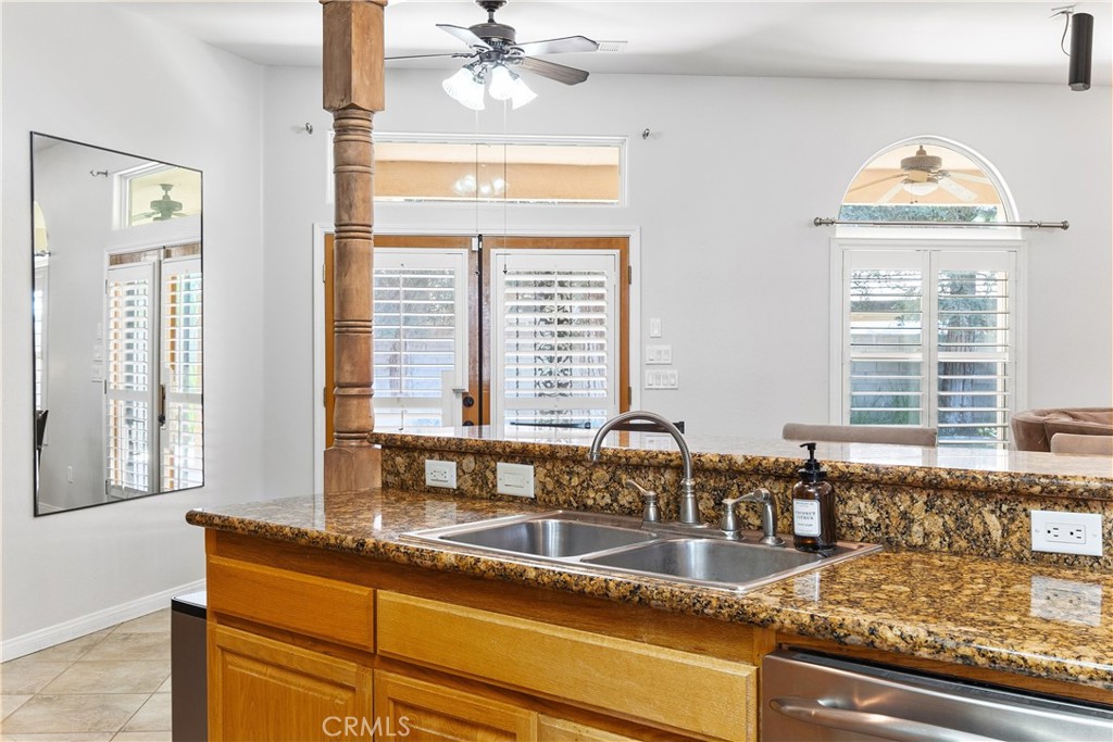 5307 Glacier Springs Property Photo 15