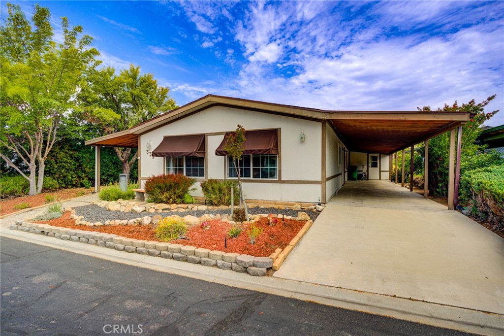 339 Partridge Property Photo 4
