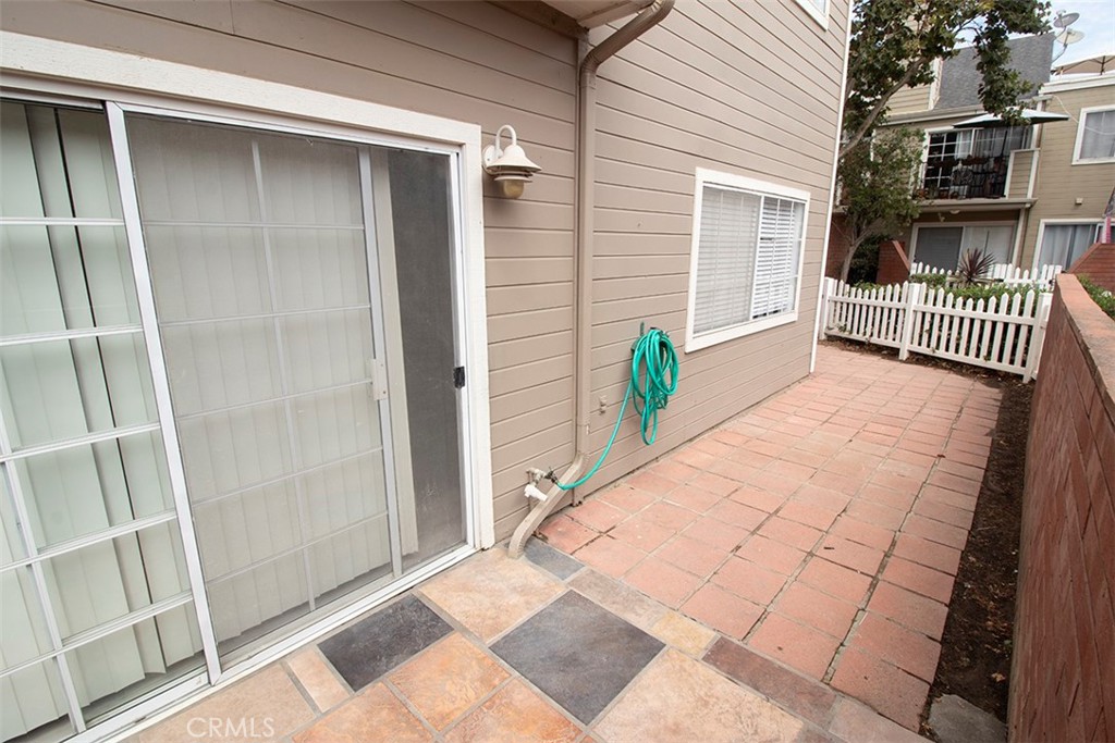 2460 Village Green Property Photo 24