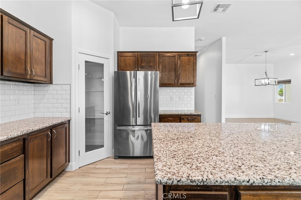 14111 Danbur Property Photo 13