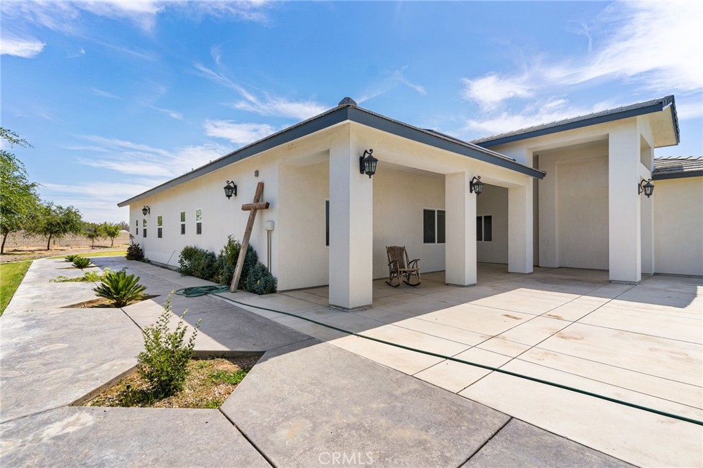 14111 Danbur Property Photo 35