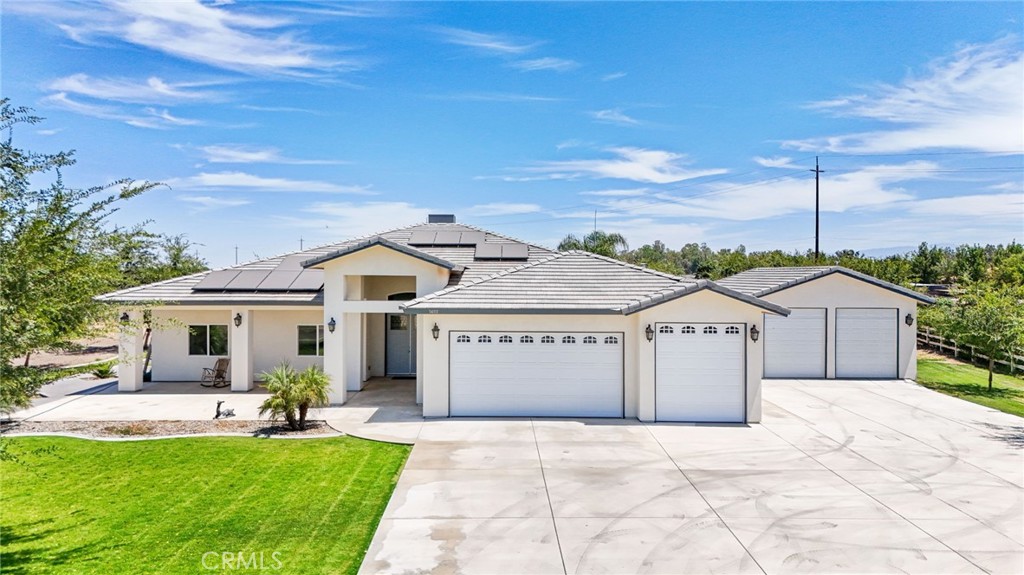 14111 Danbur Property Photo 58