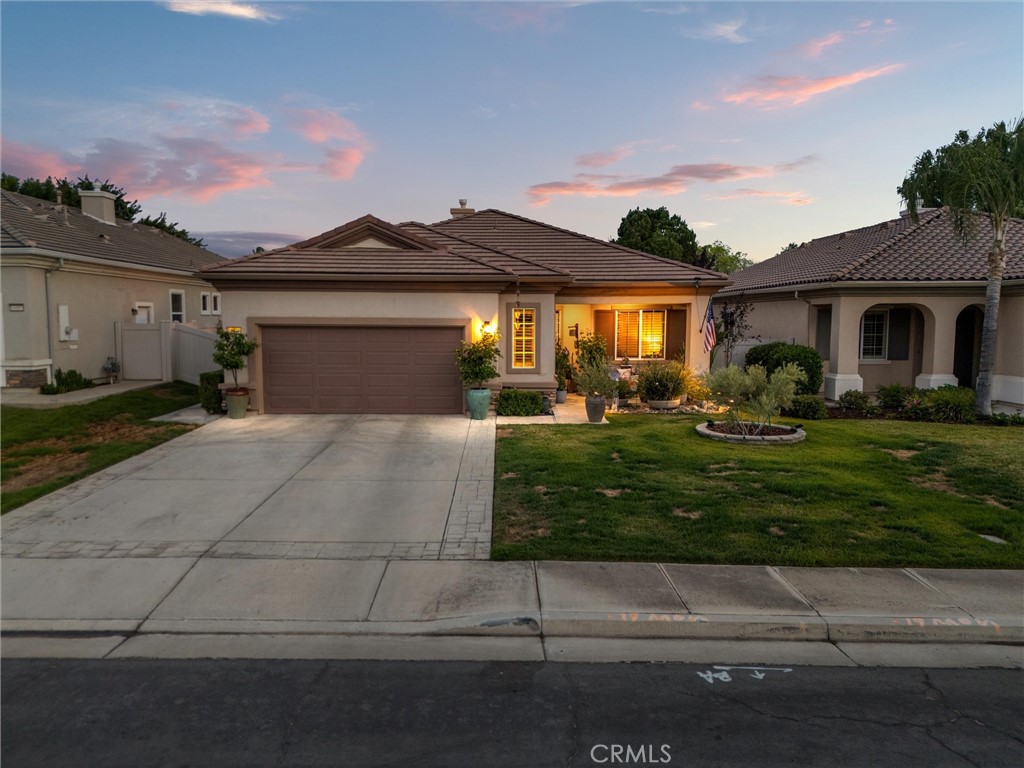 14401 Terrazzo Property Photo 1
