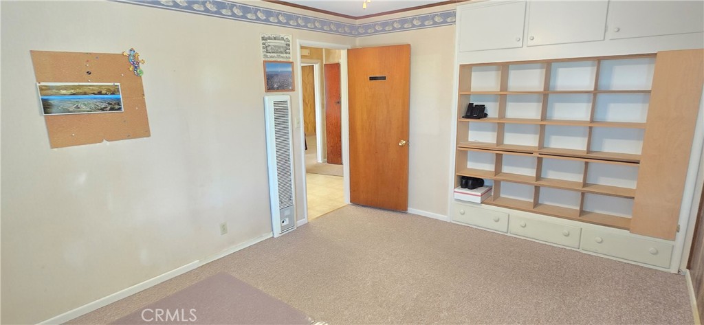 133 N G Street Property Photo 23