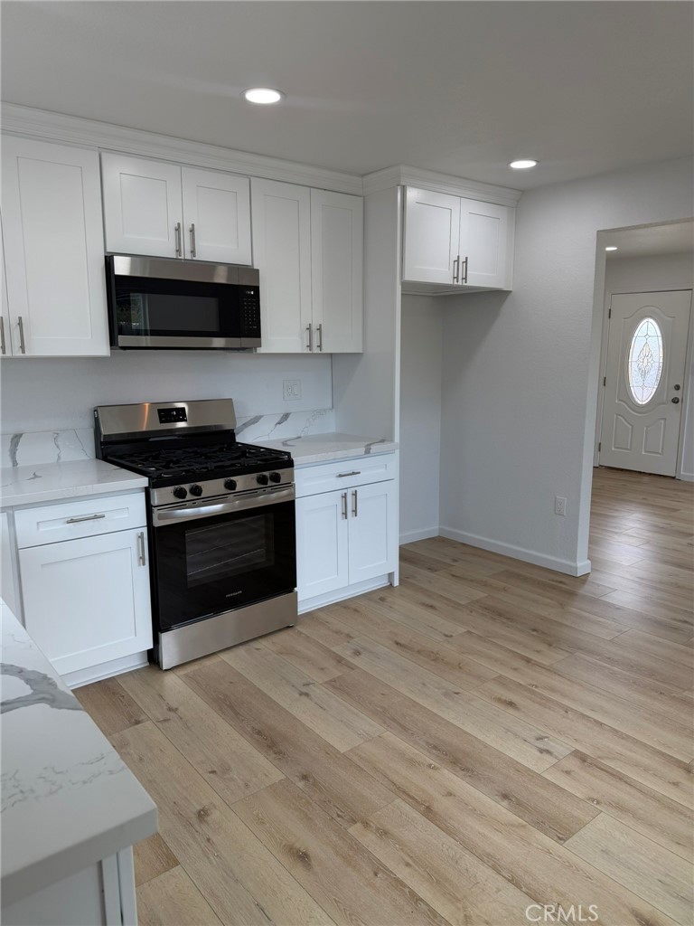 712 Southland Property Photo 9