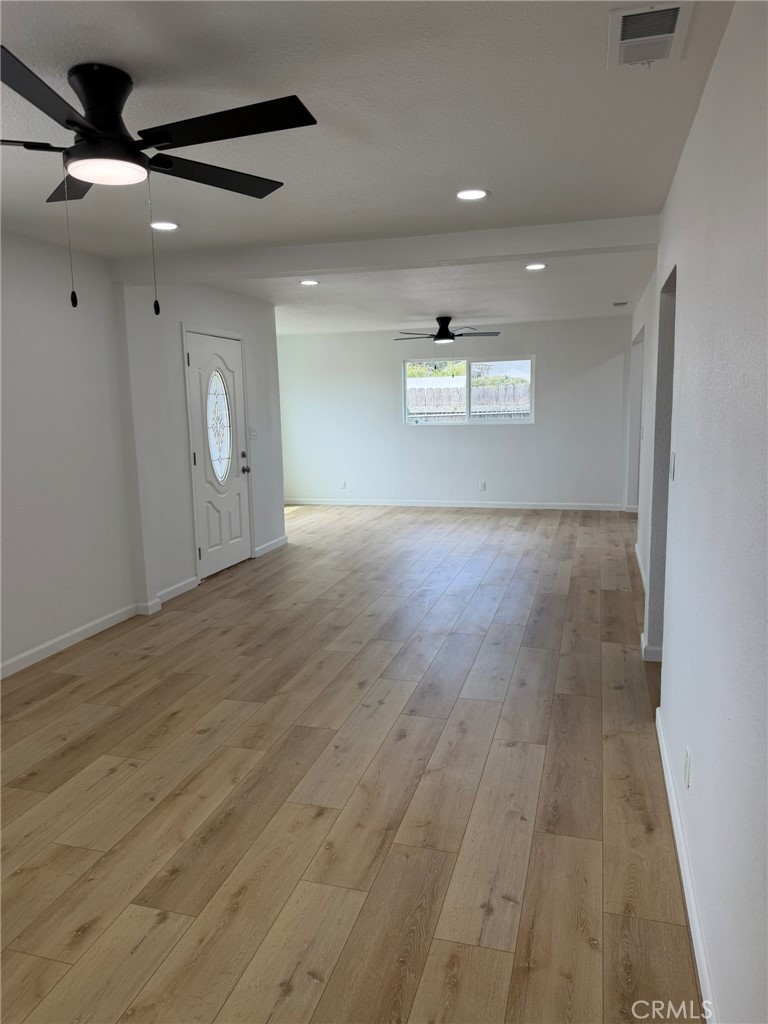 712 Southland Property Photo 13