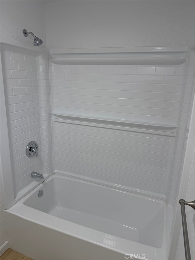712 Southland Property Photo 17
