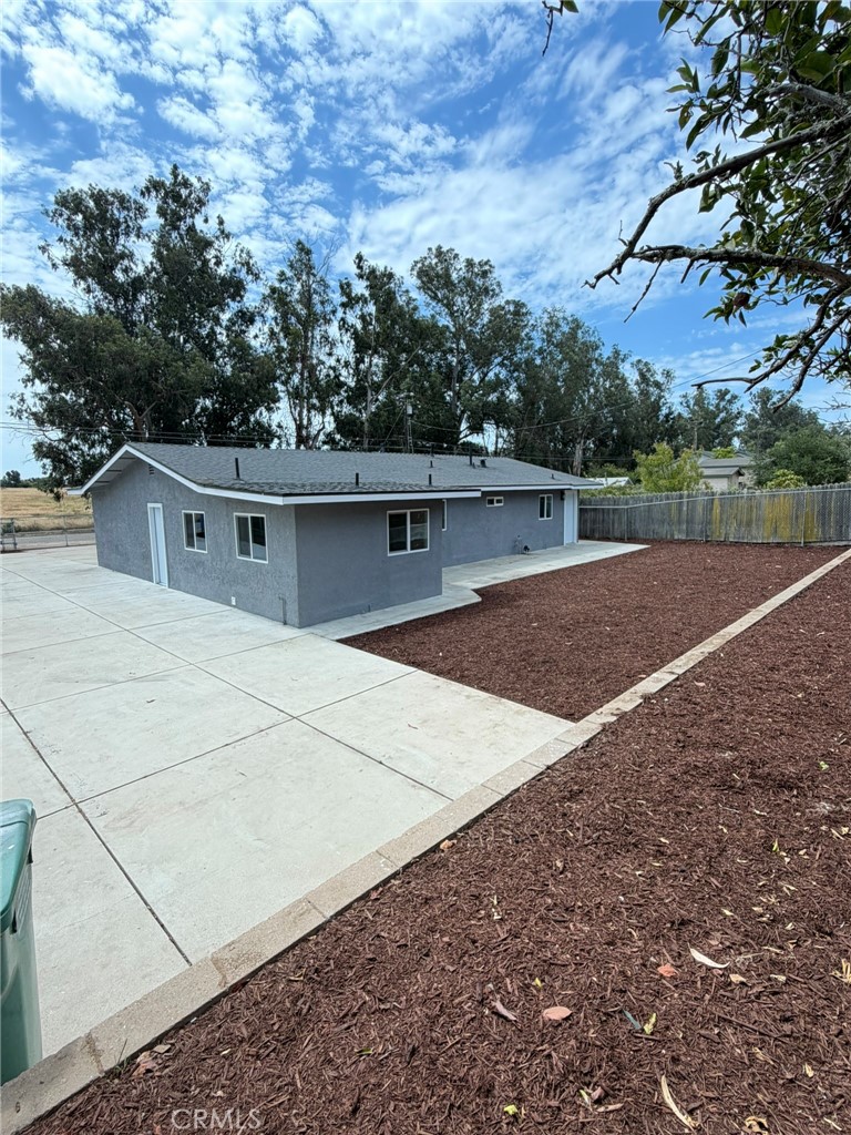 712 Southland Property Photo 30