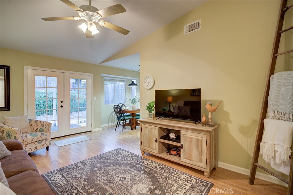 166 Summit Drive Property Photo 4