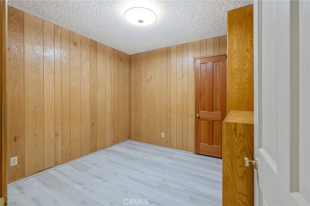8640 12th Property Photo 29
