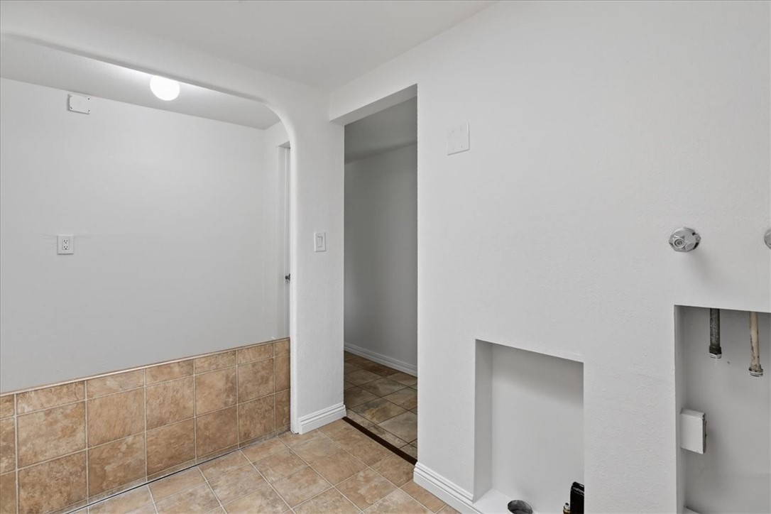 1038 Fair Oaks Avenue Property Photo 28