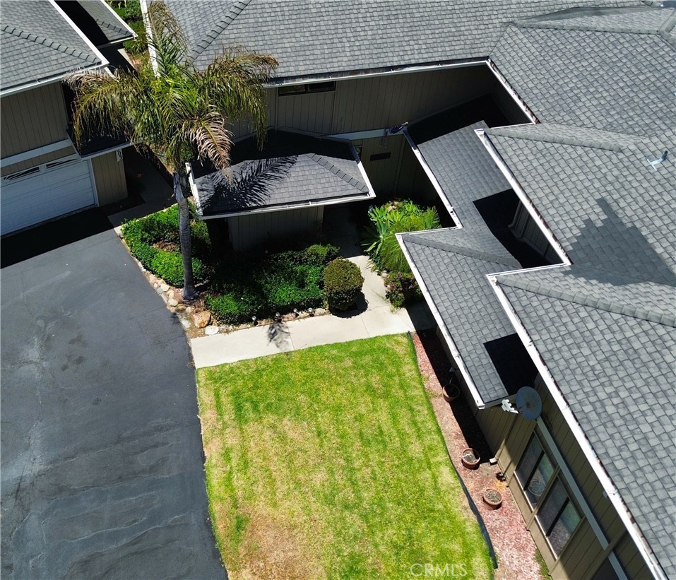 1609 Manhattan Property Photo 15