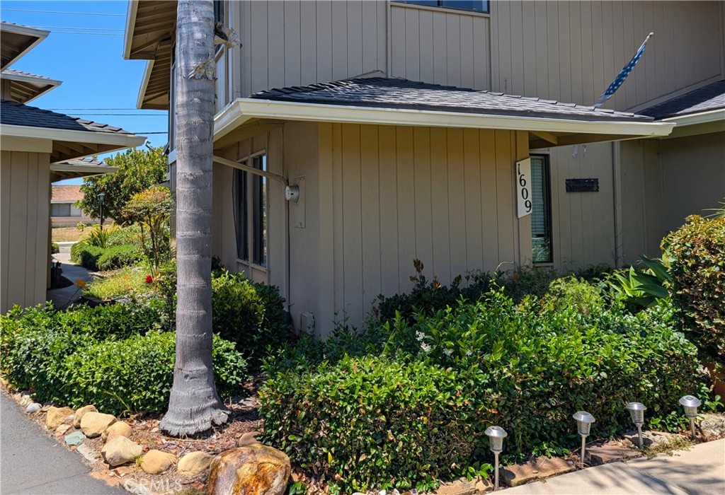 1609 Manhattan Property Photo 25