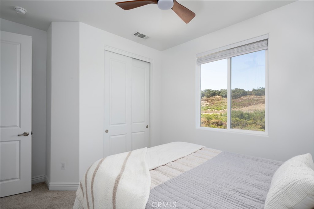 1142 Flax Property Photo 14