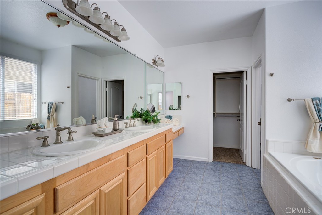 2515 Elliott Property Photo 18