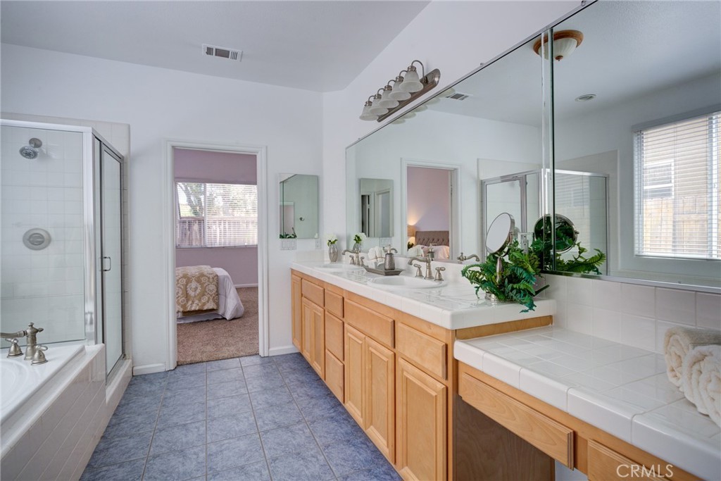 2515 Elliott Property Photo 20