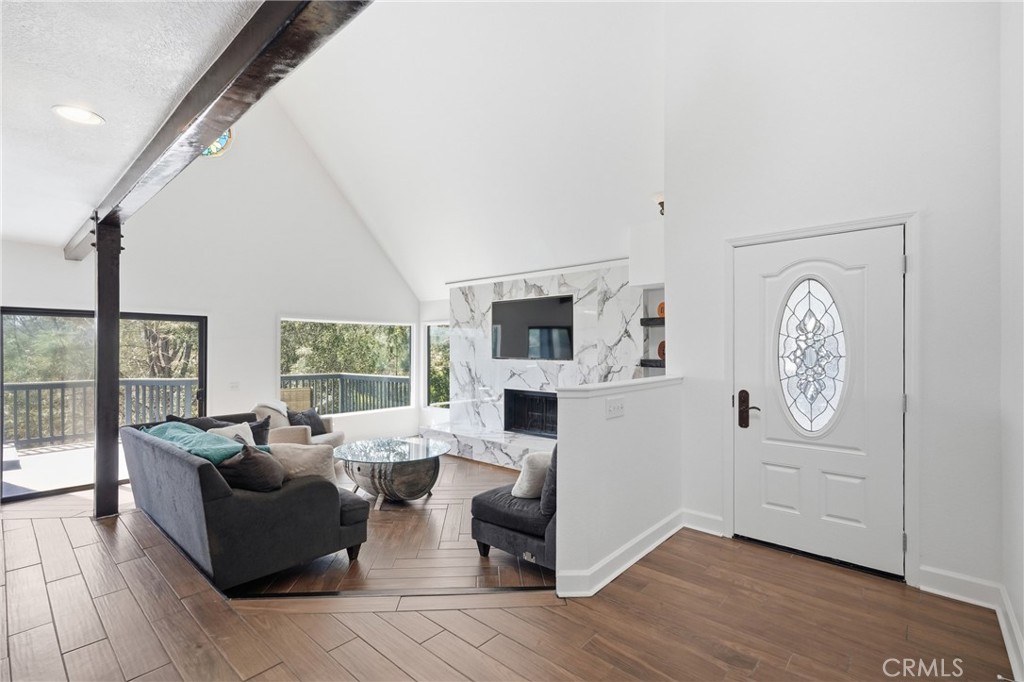 8110 Castenada Property Photo 4