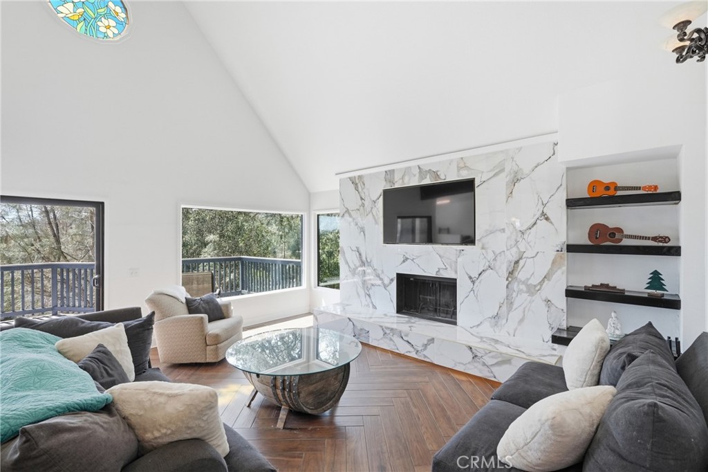 8110 Castenada Property Photo 5